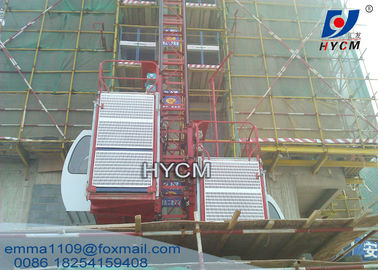 الصين SC100 / 100 2 * 1000 كيلوجرام التوأم قفص البناء مصعد بناء رافعة الكهربائية الصاري تسلق المزود
