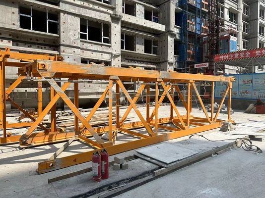 6515 8T STT153 رافعة برج مستعملة مع 65m عمل جب و 60m ارتفاع